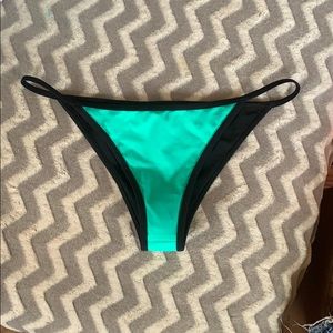Bikini bottoms